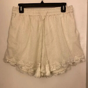 Rococo Sand Lace Shorts Size Large